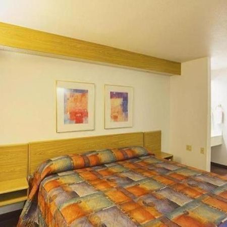 Hotel Markle In I-69 Eksteriør billede