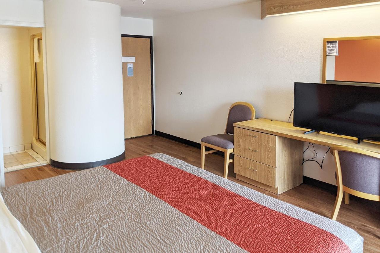 Hotel Markle In I-69 Eksteriør billede