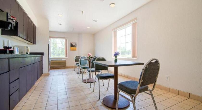 Hotel Markle In I-69 Eksteriør billede