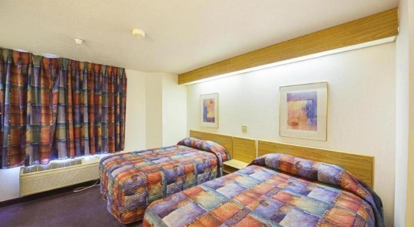 Hotel Markle In I-69 Eksteriør billede