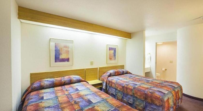 Hotel Markle In I-69 Eksteriør billede