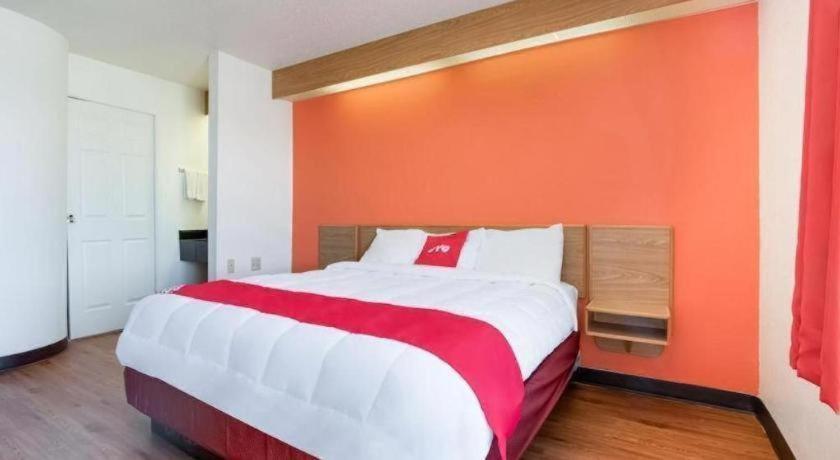 Hotel Markle In I-69 Eksteriør billede